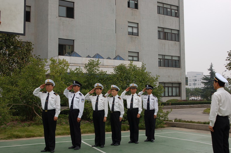 合肥海关准军事化队列训练拉开序幕